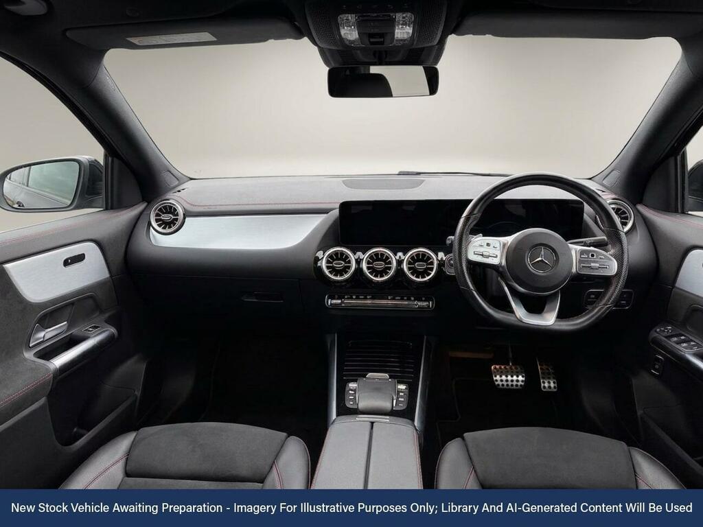 Mercedes-Benz EQA Eqa 250 66.5Kwh Amg Line Premium Suv Electri GU71UYK Black #4