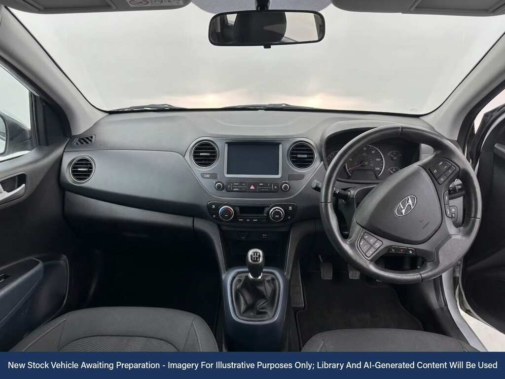 Hyundai I10 1.2 Premium Se Hatchback Euro 6 GD67SUV White #3
