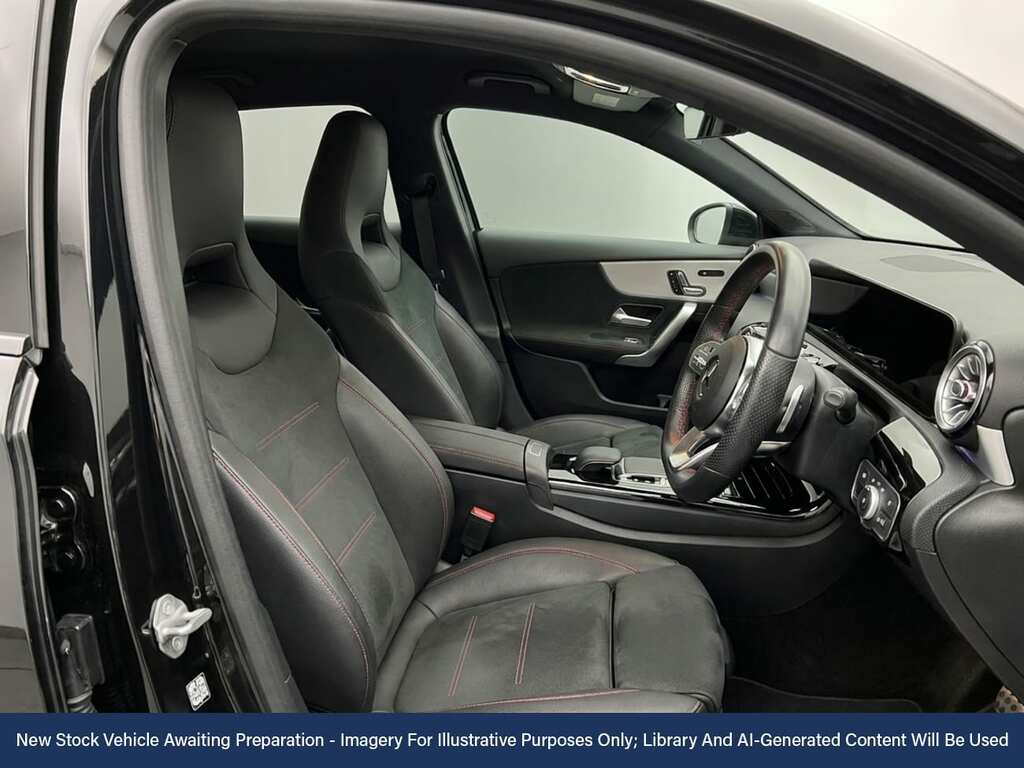 Mercedes-Benz A Class 1.3 A200 Amg Line Premium Hatchback 7 KU19DLE Black #3