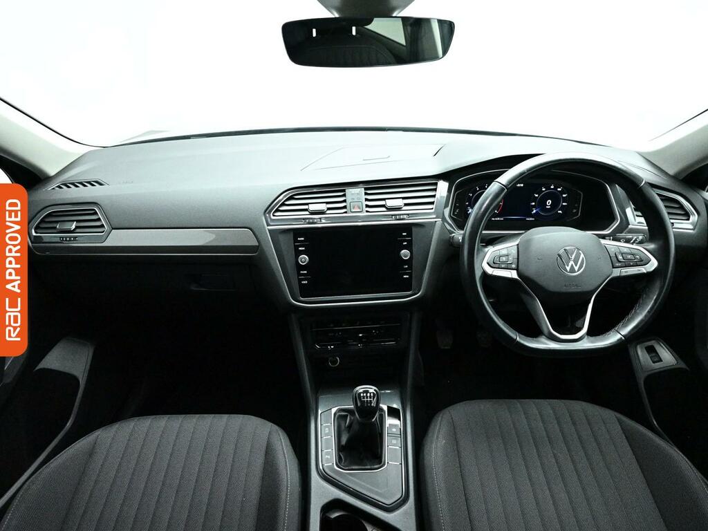 Volkswagen Tiguan Allspace 1.5 Tsi Life Suv Euro 6 Ss 1 PK22YBR Grey #2