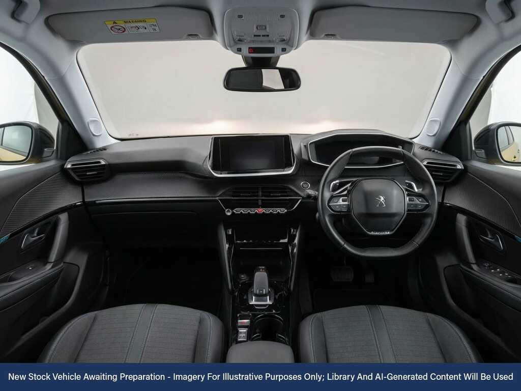 Peugeot e-2008 50Kwh Allure Premium Suv 136 Ps Orange