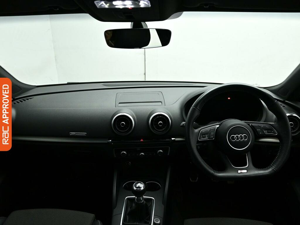 Audi A3 1.5 Tfsi Cod 35 Black Edition Sportback Grey #2