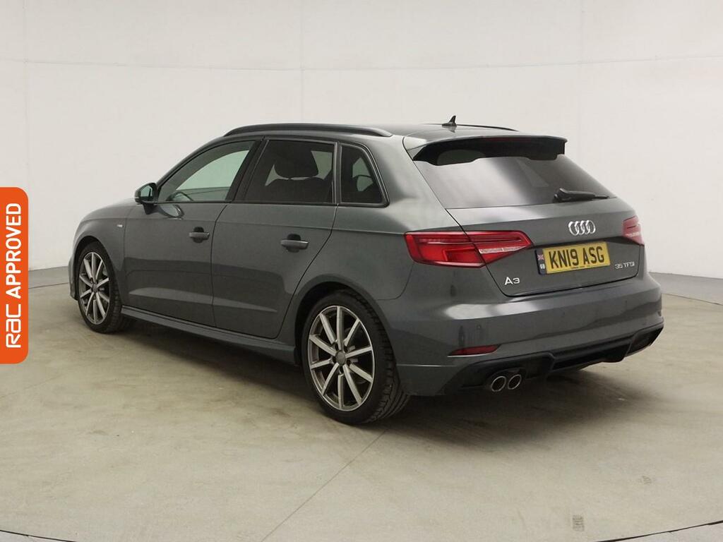 Audi A3 1.5 Tfsi Cod 35 Black Edition Sportback Grey #4