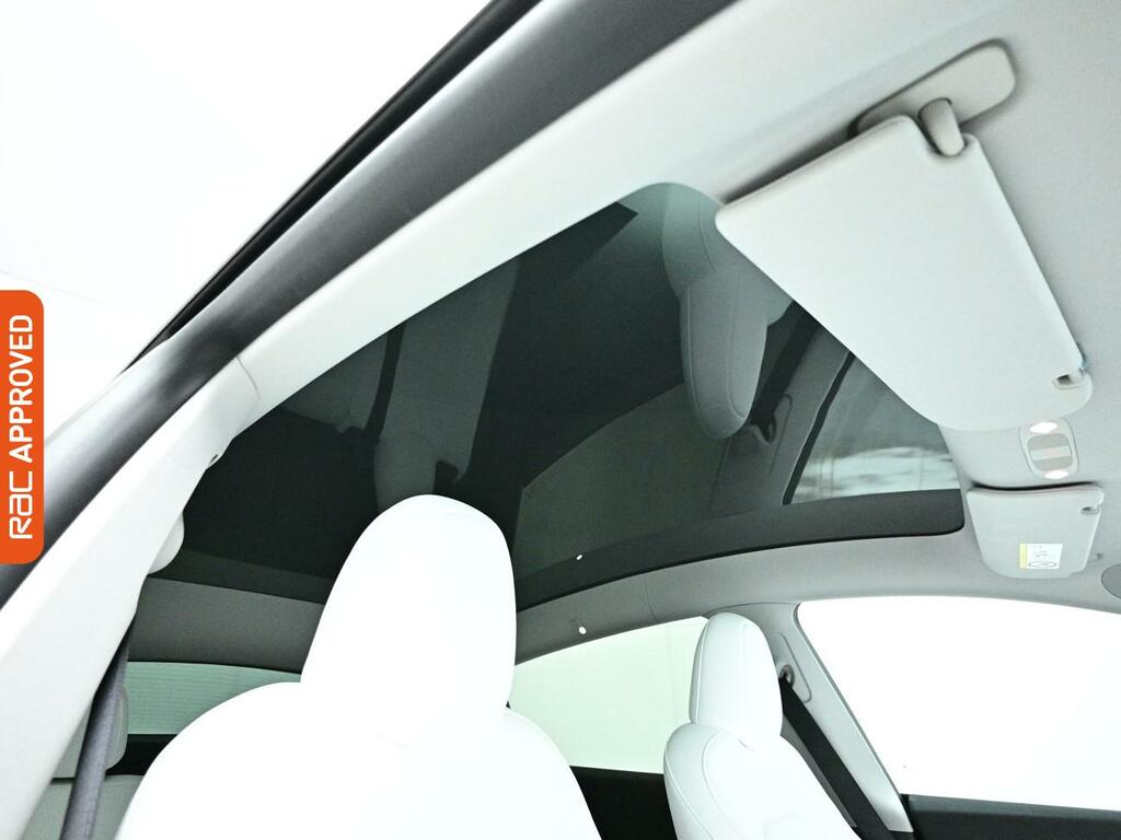 Tesla Model Y Dual Motor Performance Suv 4Wd LB23OGD White #3