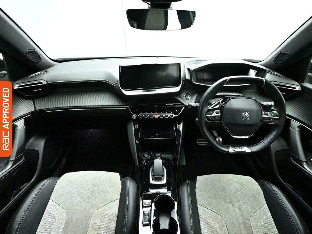Peugeot e-2008 50Kwh Gt Premium Suv 136 Ps RK71ZJV Black #2
