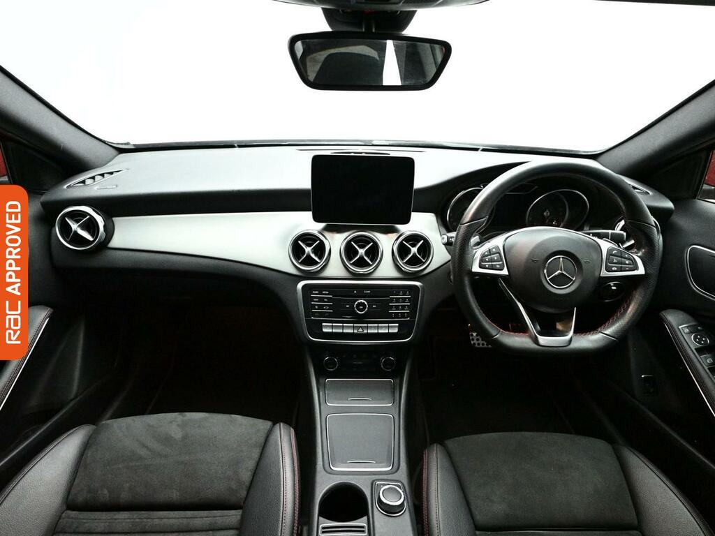 Mercedes-Benz GLA Class 1.6 Gla180 Amg Line Edition Suv 7G-dct Red #2