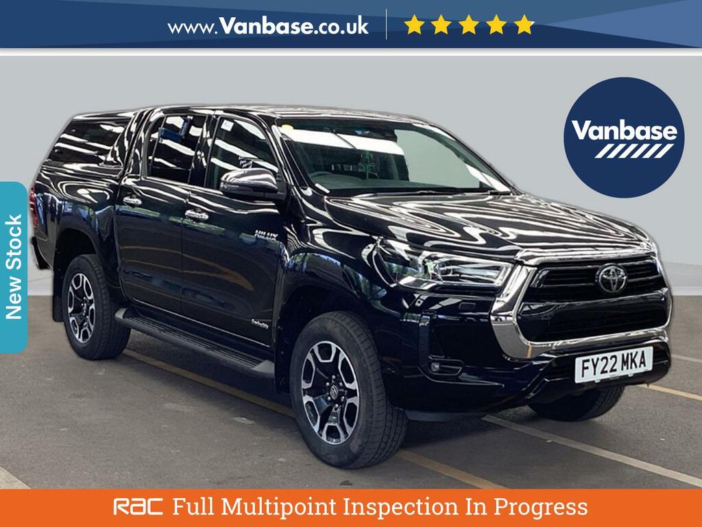 Toyota HILUX 2.8 D-4d Invincible Pickup Double Cab M Black