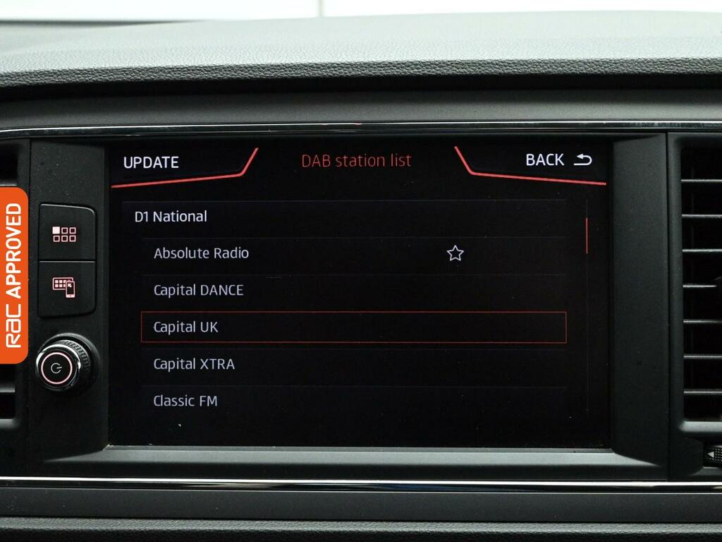 Seat Leon 1.2 Tsi Se Dynamic Technology Hatchback Grey #3