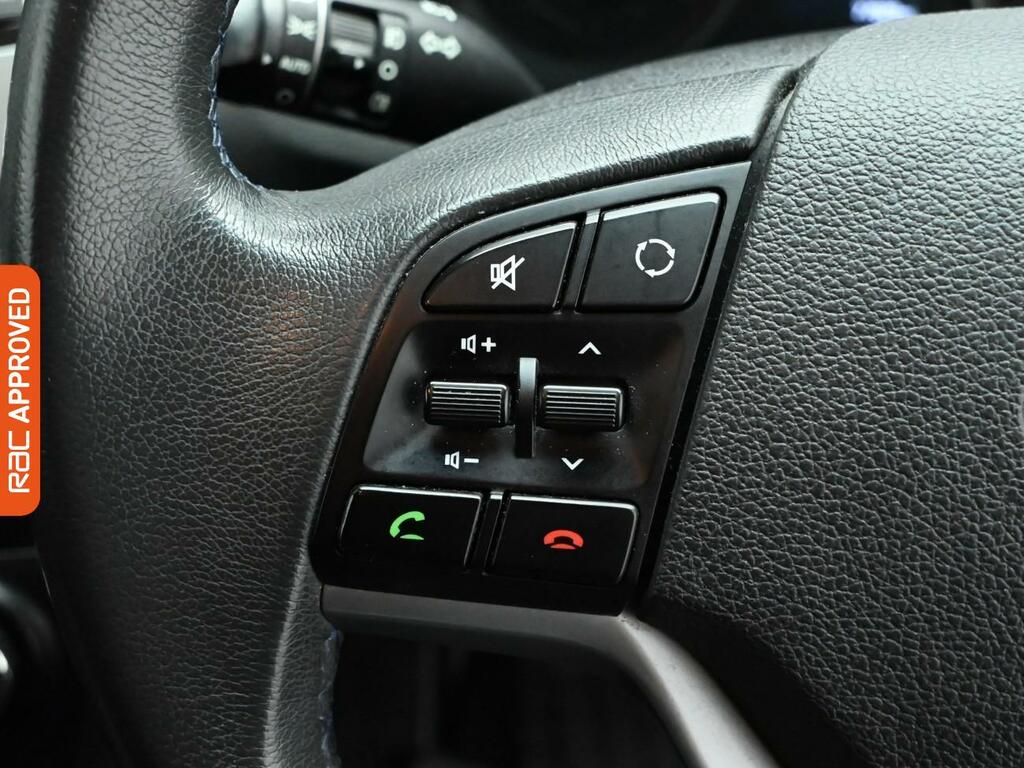 Hyundai Tucson Se Nav Silver #17
