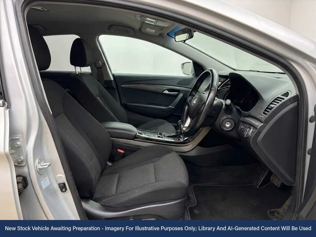 Hyundai I40 1.7 Crdi Blue Drive Se Nav Saloon Dct E Silver #3