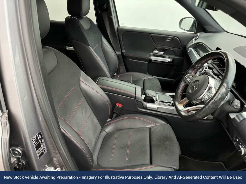Mercedes-Benz GLB Class 1.3 Glb200 Amg Line Premium 2 Suv 7G- Grey #3