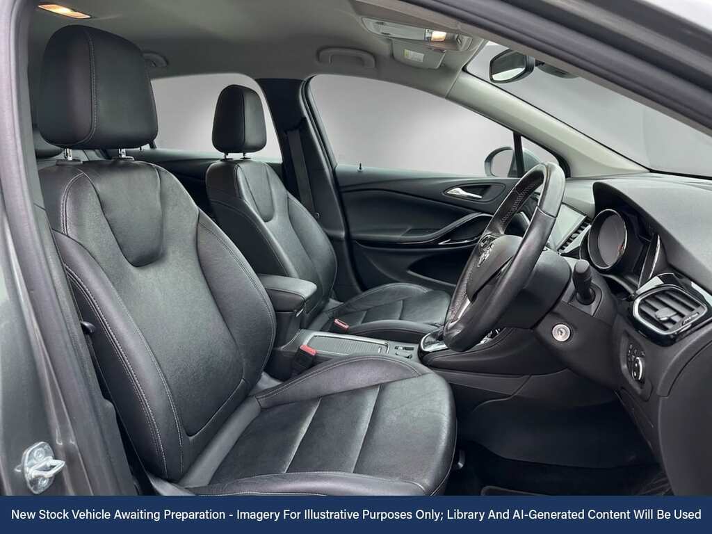 Vauxhall Astra Griffin Red #3