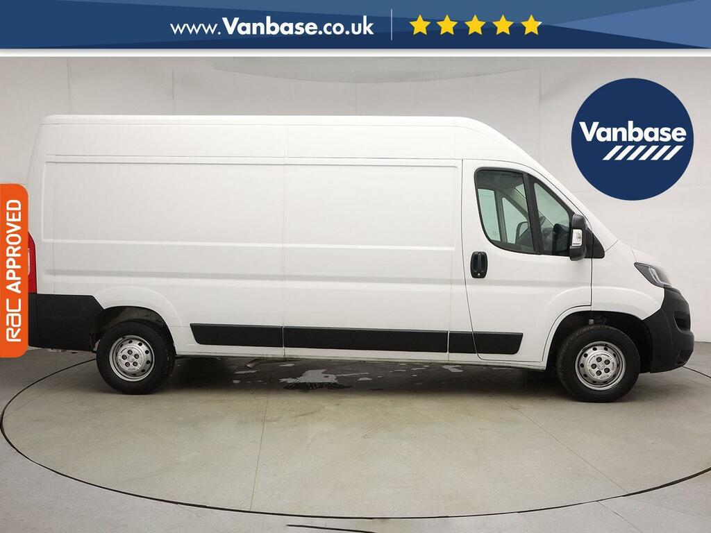 Peugeot Boxer 2.2 Bluehdi 335 Professional Premium Panel Van 5 White
