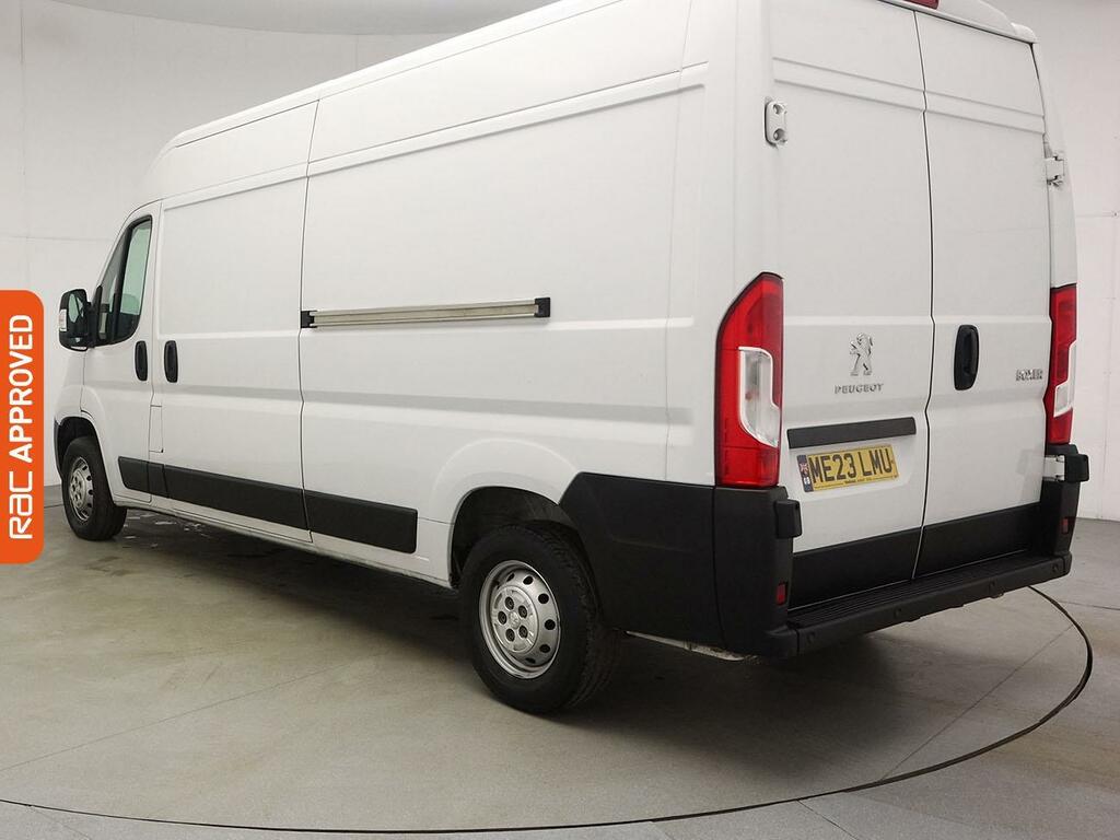 Peugeot Boxer 2.2 Bluehdi 335 Professional Premium Panel Van 5 White #4