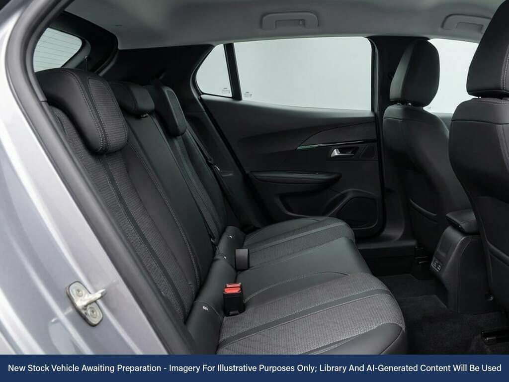 Peugeot 2008 1.2 Puretech Allure Suv Euro 6 Grey #3