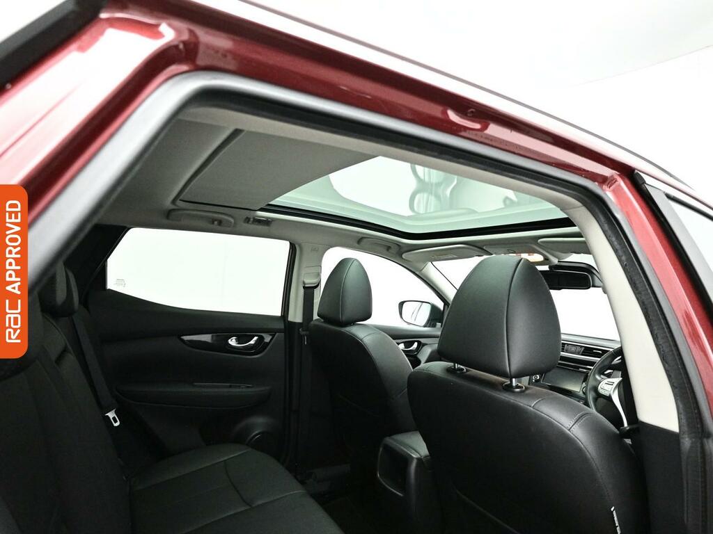 Nissan Qashqai 1.6 Dig-t Tekna Suv 2Wd Euro 6 Red #3