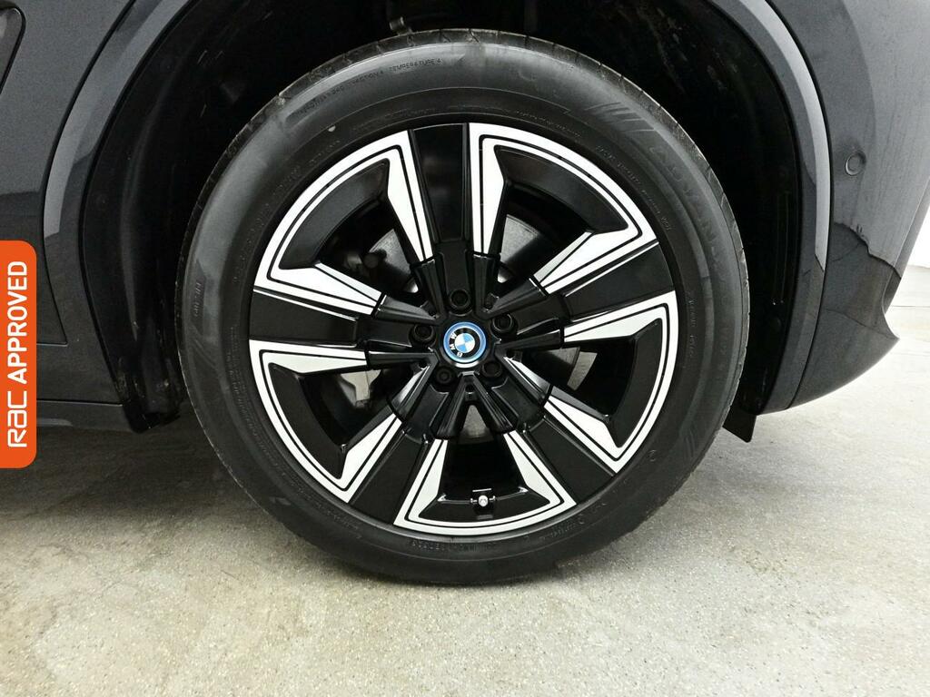 BMW iX3 80Kwh M Sport Grey #12