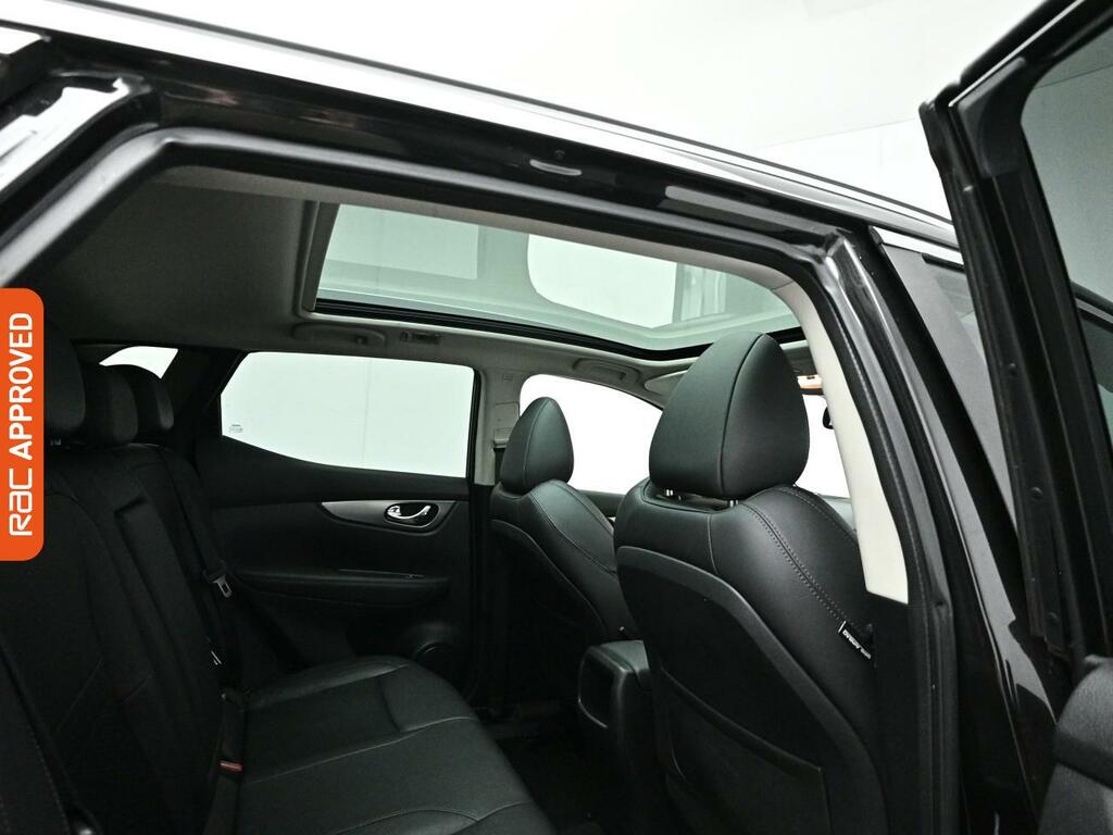 Nissan Qashqai 1.6 Dci Tekna Suv 4Wd Euro 6 S DW18RZV Black #3
