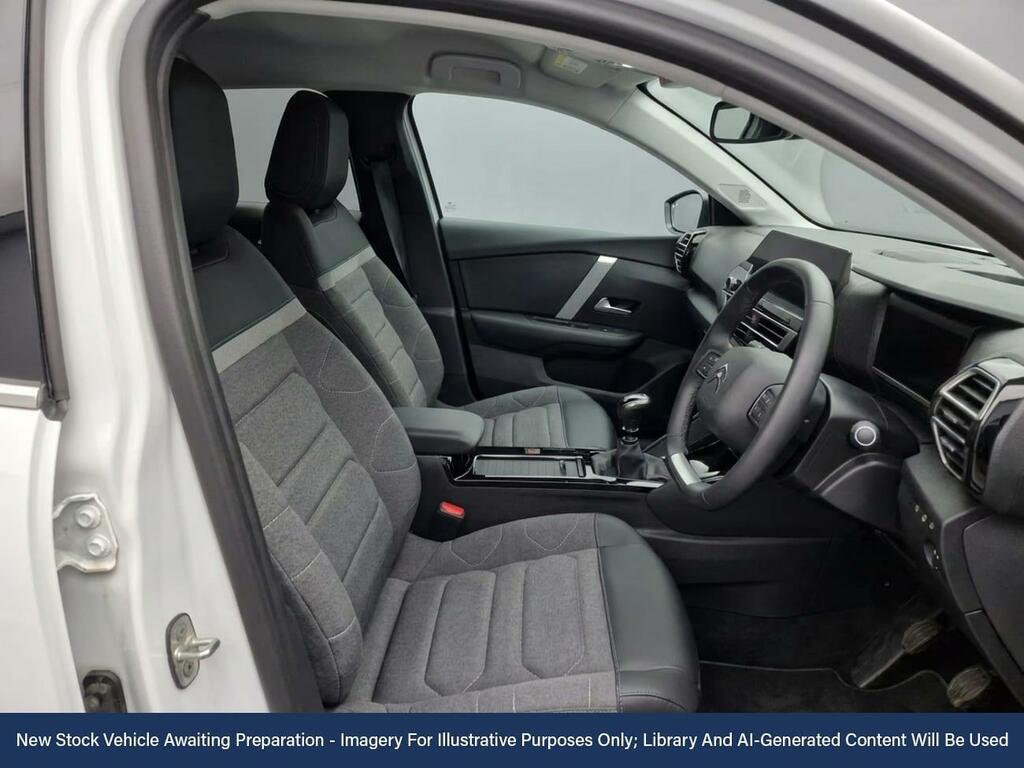 Citroen C4 1.2 Puretech C-series Edition Hatchback White #3
