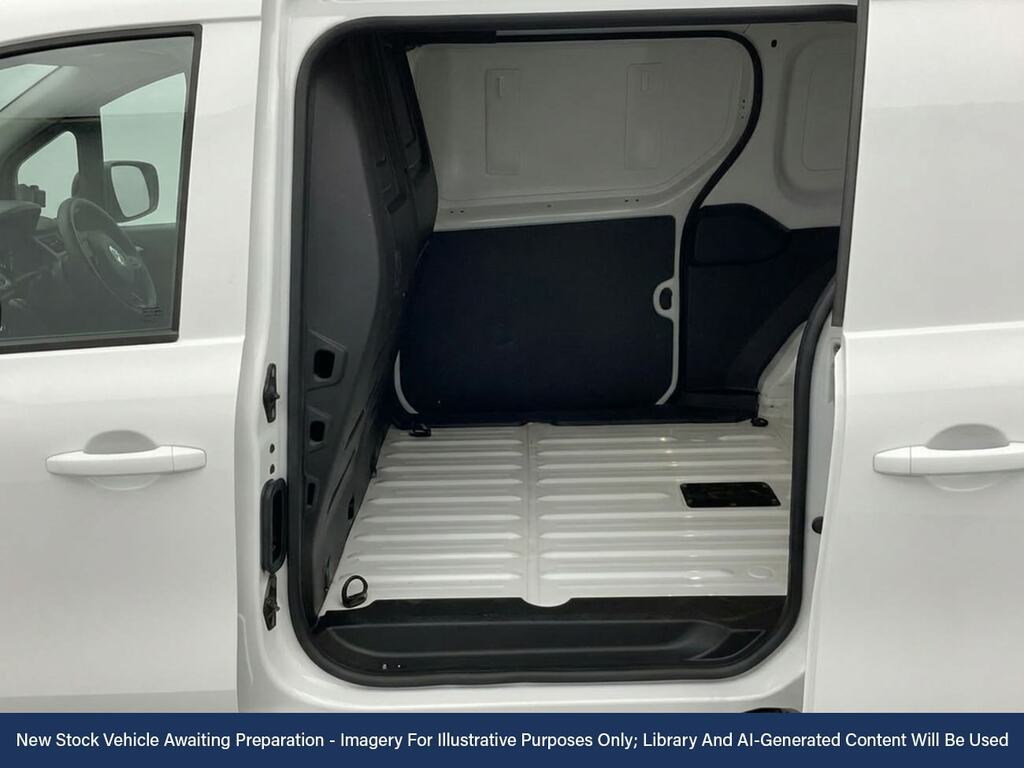 Nissan TOWNSTAR 45Kwh Tekna Panel Van 6Dr L2 122 Ps White #2