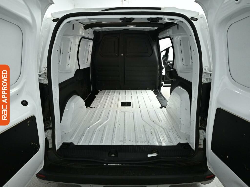 Nissan TOWNSTAR 45Kwh Tekna Panel Van 6Dr L2 122 Ps White #3