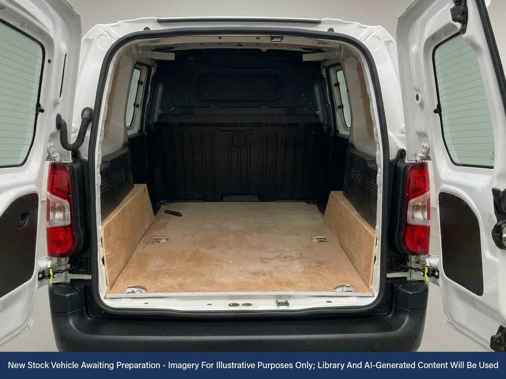 Peugeot Partner 1.5 Bluehdi 950 Professional Long Panel Van 6Dr Di White #4