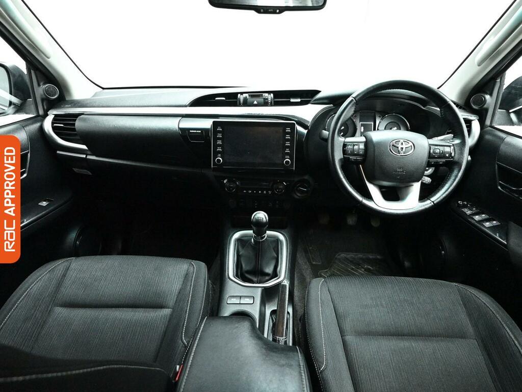 Toyota HILUX 2.4 D-4d Invincible Pickup Double Cab M YG22LZS Grey #2