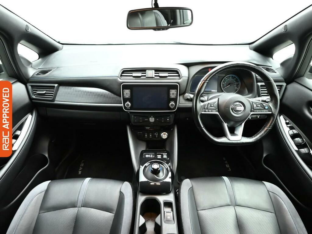 Nissan Leaf 40Kwh Tekna Hatchback 150 Ps White #2