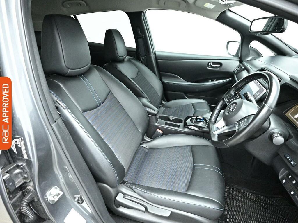 Nissan Leaf 110Kw N-connecta 40Kwh Black #9