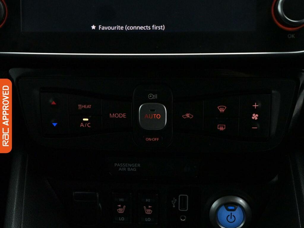 Nissan Leaf 110Kw N-connecta 40Kwh Black #14