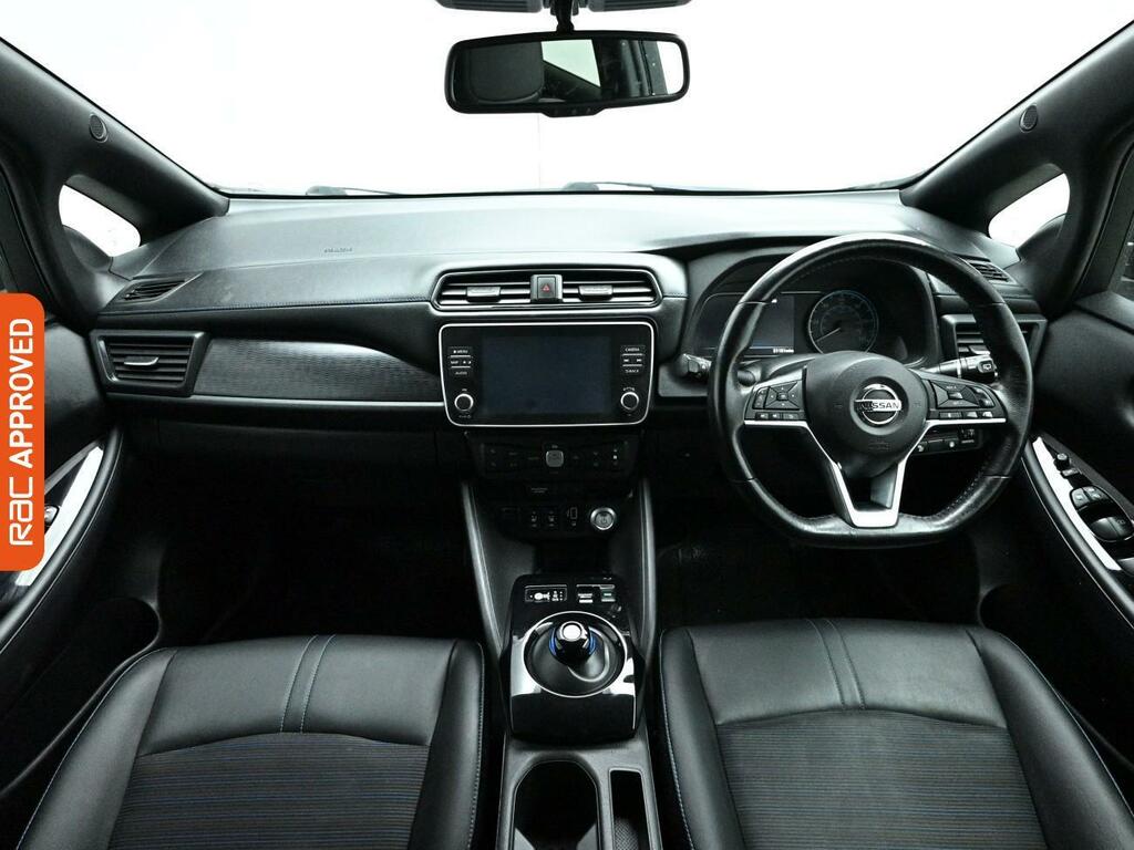 Nissan Leaf 40Kwh N-connecta Hatchback 150 Grey #2
