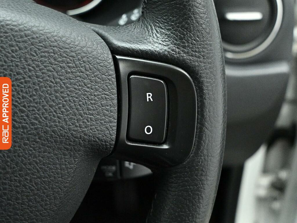 Dacia Duster 1.5 Laureate Dci Ulez Compliant-cheap Tax White #19
