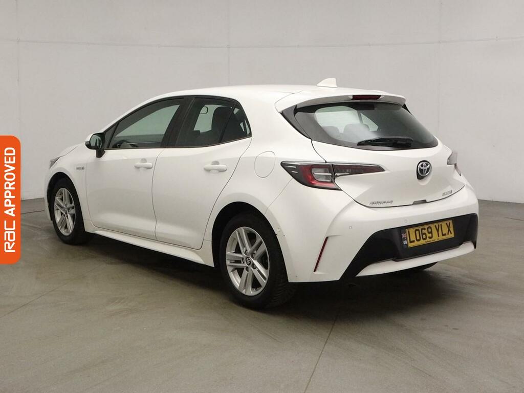 Toyota Corolla 1.8 Vvt-h Icon Tech Hatchback Hybrid Cv LO69YLX White #4