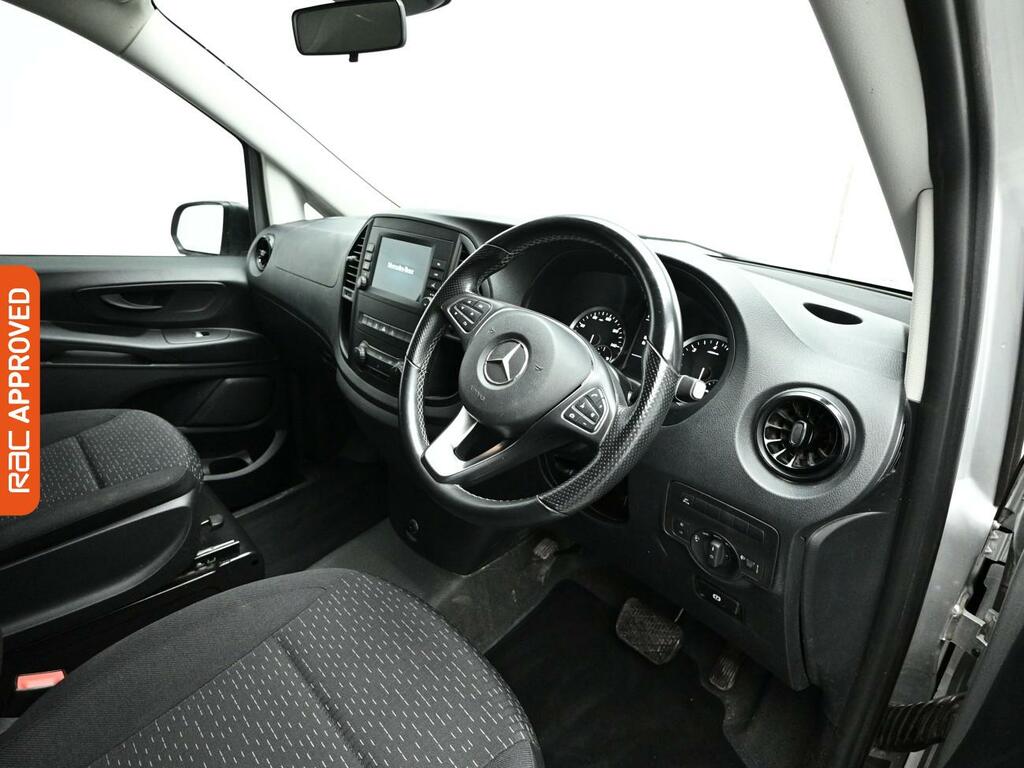 Mercedes-Benz Vito 114 Progressive L2 White #8
