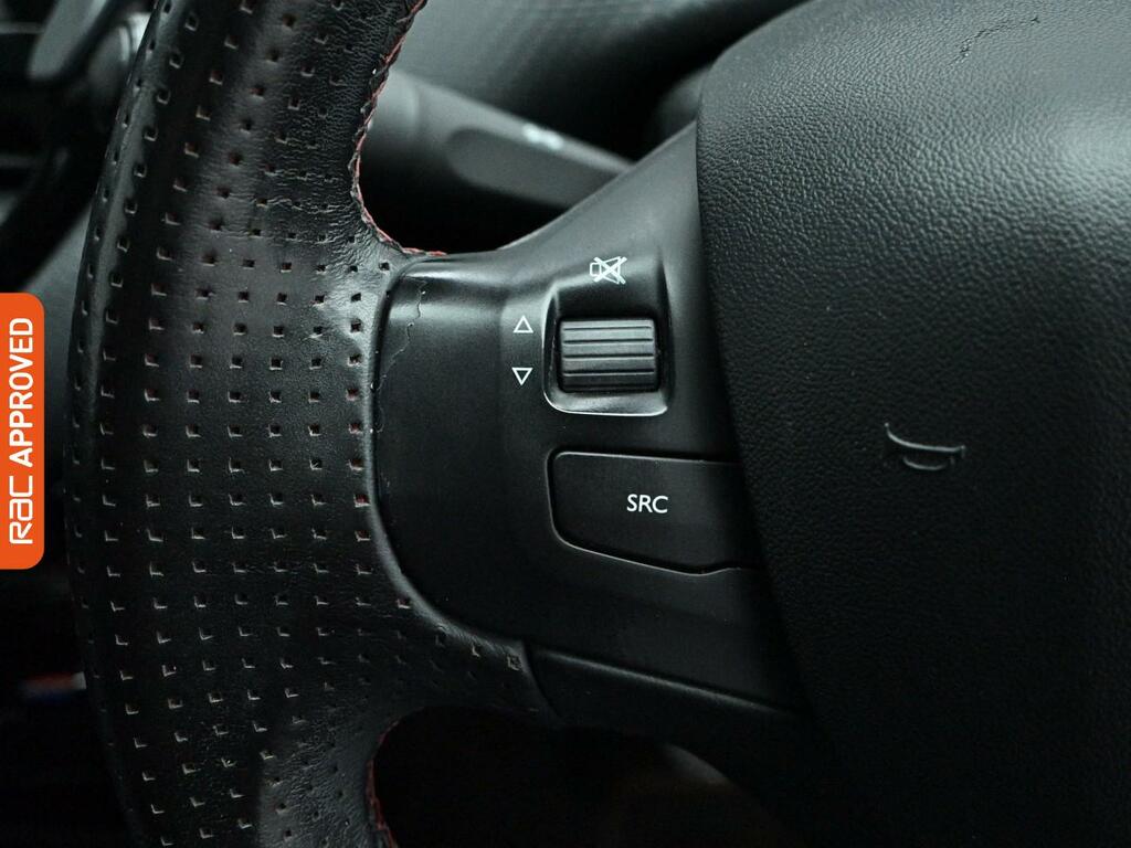 Peugeot 2008 1.2 Puretech Active White #18