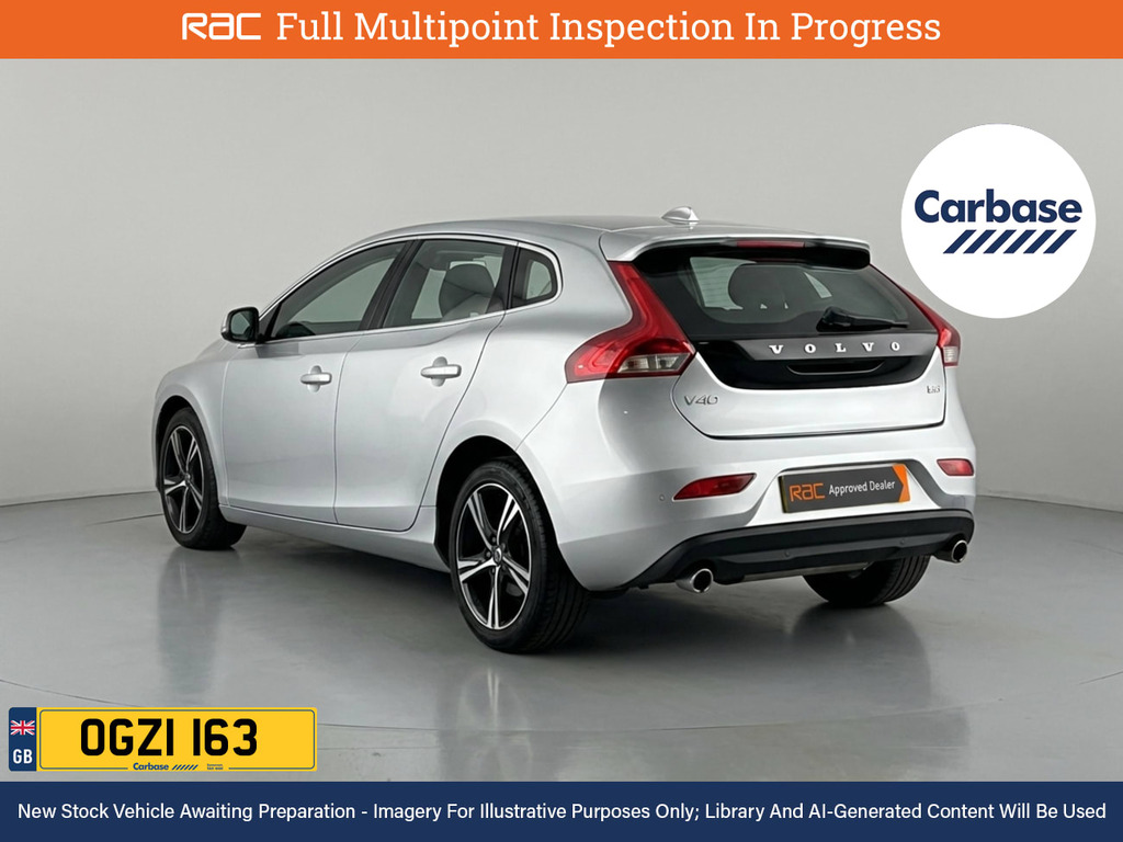Volvo V40 1.5 T3 R-design Edition Hatchback Silver #2