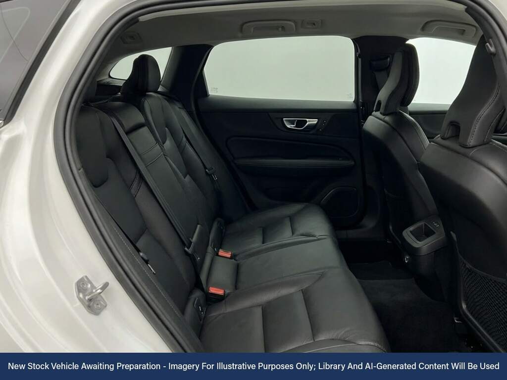 Volvo V40 1.5 T3 R-design Edition Hatchback Silver #4