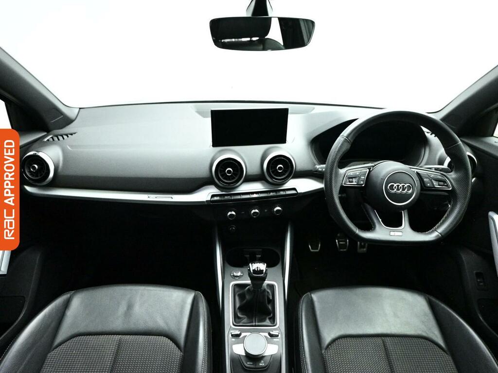 Audi Q2 1.0 Tfsi 30 Black Edition Suv Eu VN22NDU Grey #2