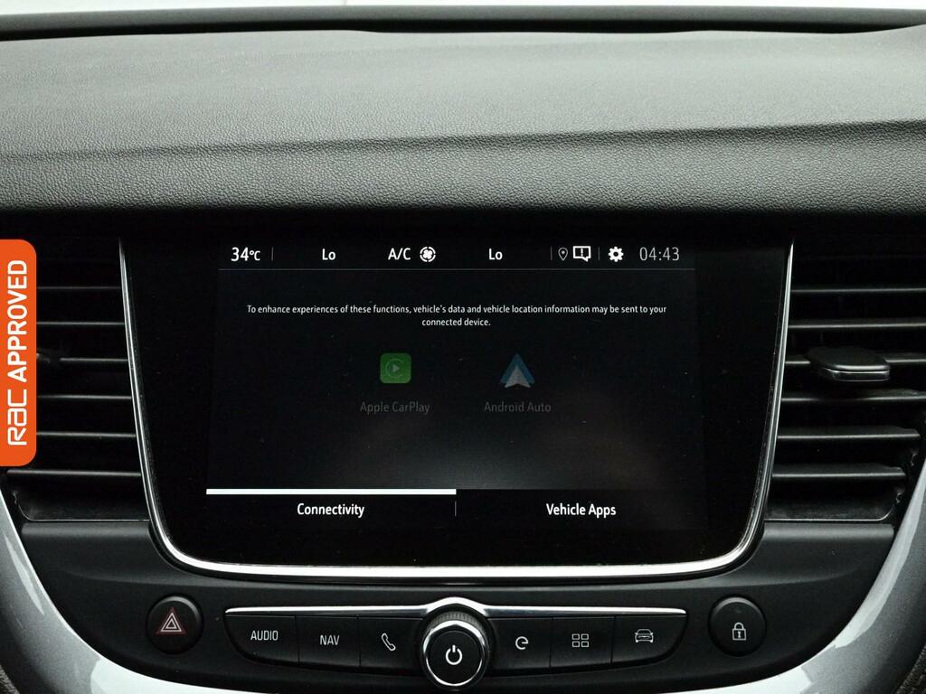 Vauxhall Grandland X Griffin Edition White #21