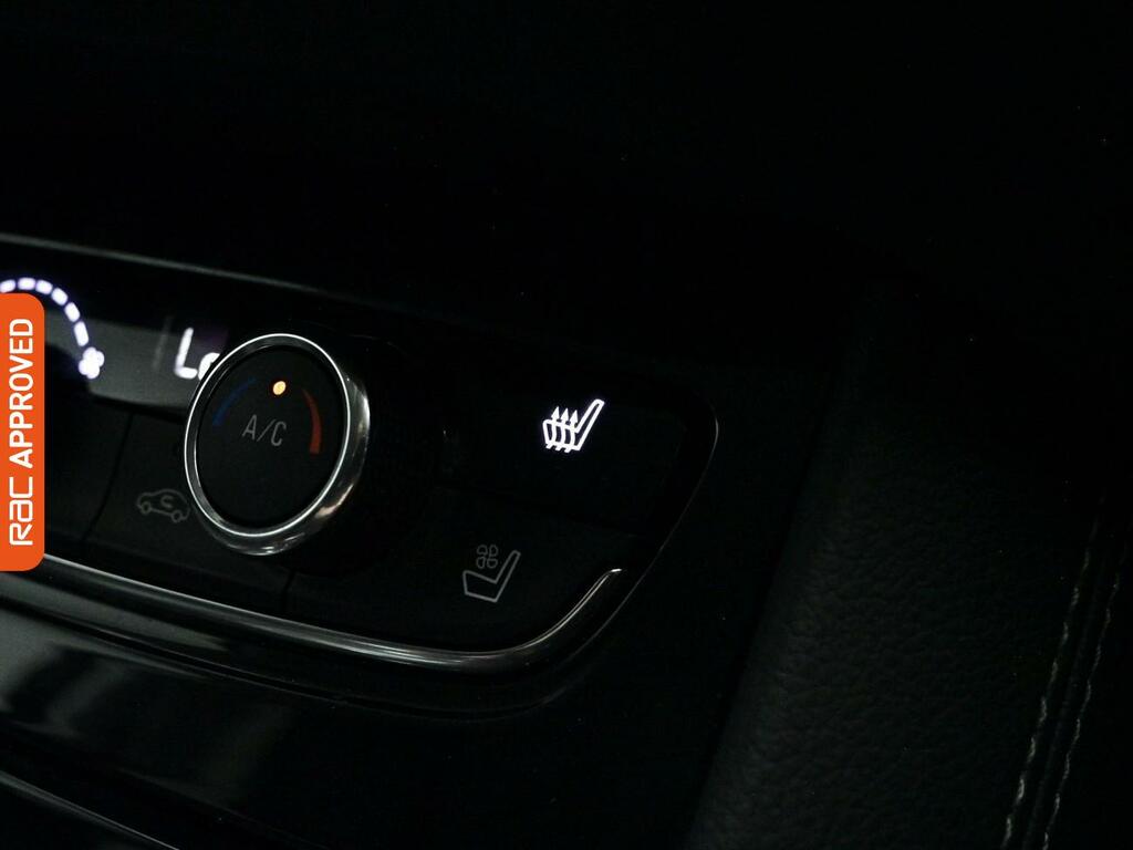 Vauxhall Grandland X Griffin Edition White #15