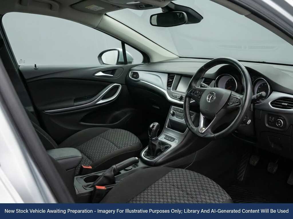 Vauxhall Astra 1.0I Turbo Ecotec Tech Line Nav Hatchback Petr Silver #3