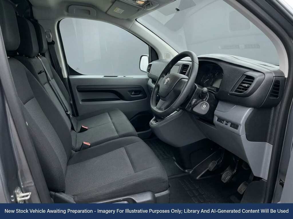 Vauxhall Vivaro 3100 Dynamic Purple #3