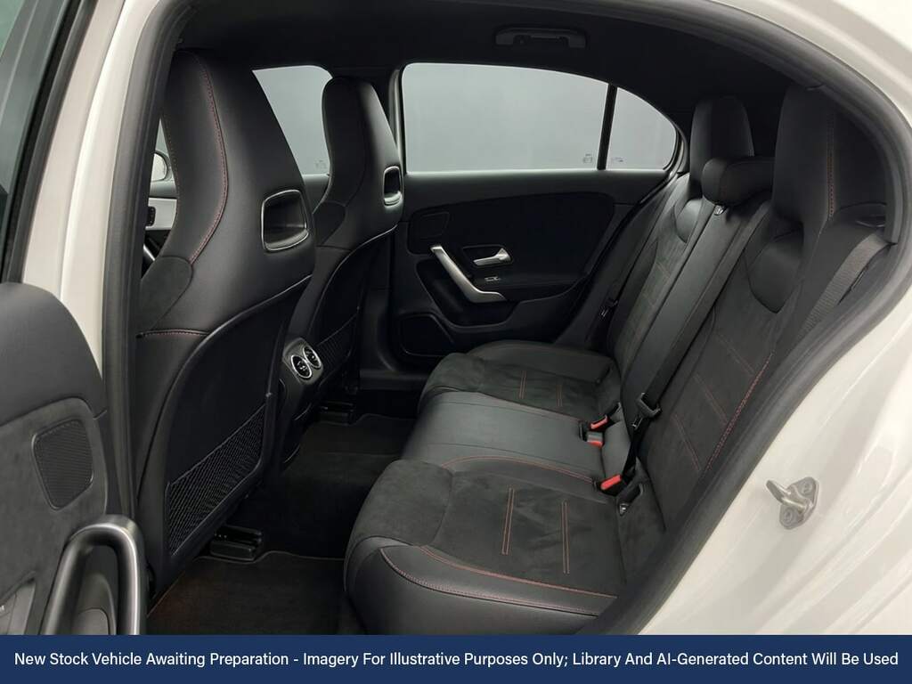 Mercedes-Benz A Class A200 Amg Line Premium 2020 Silver #4