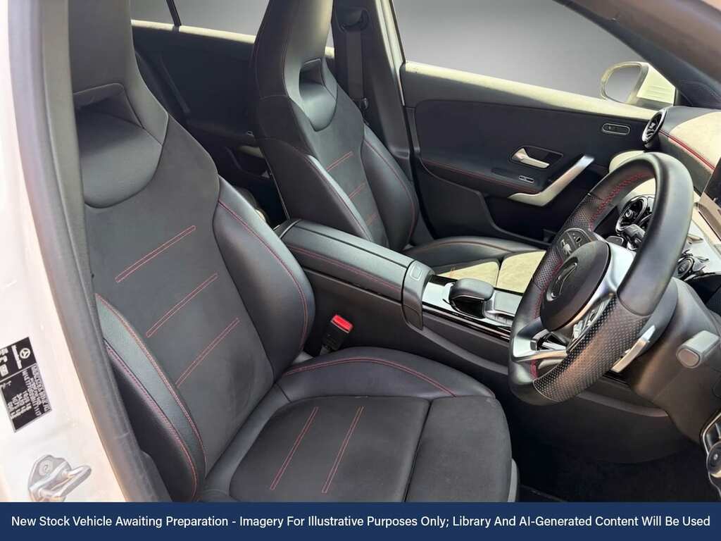 Mercedes-Benz A Class A200 Amg Line Premium 2020 Silver #3