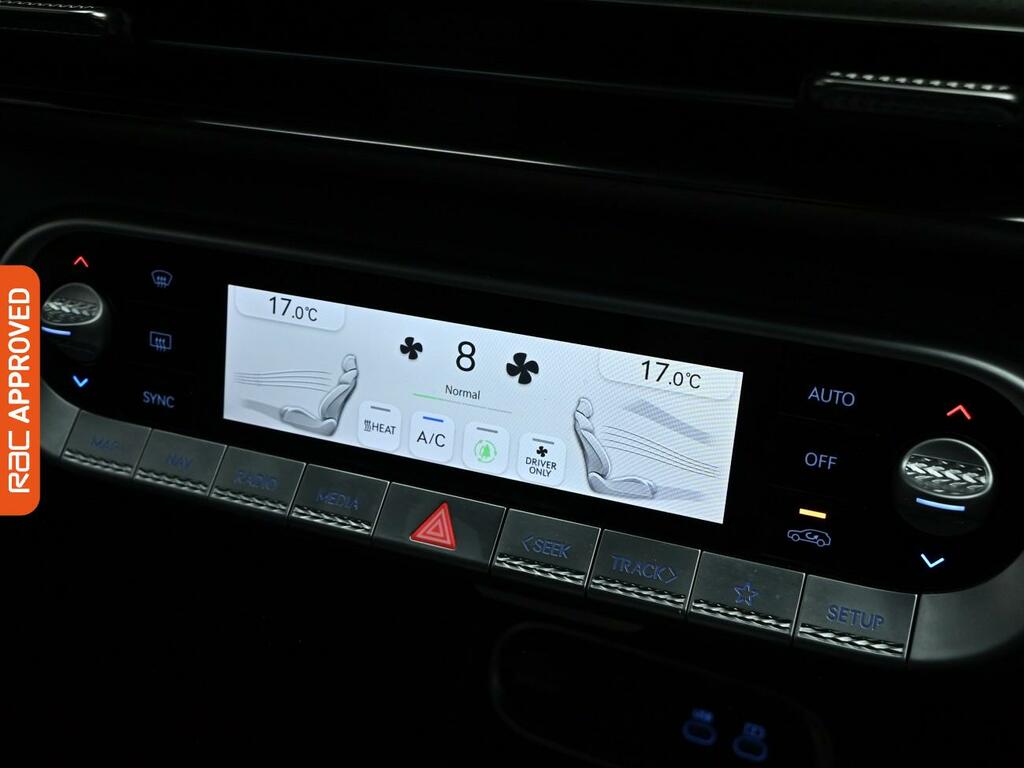 Genesis GV60 77.4Kwh Premium Suv 229 Ps White #18