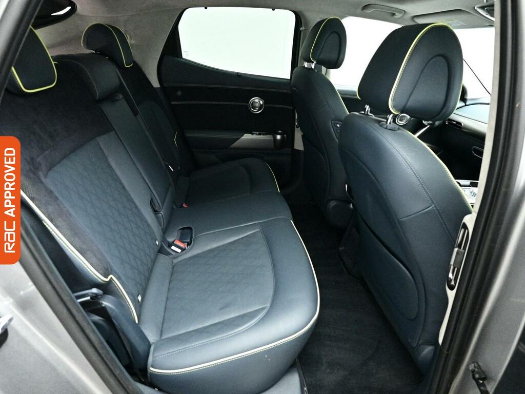 Genesis GV60 77.4Kwh Premium Suv 229 Ps White #11