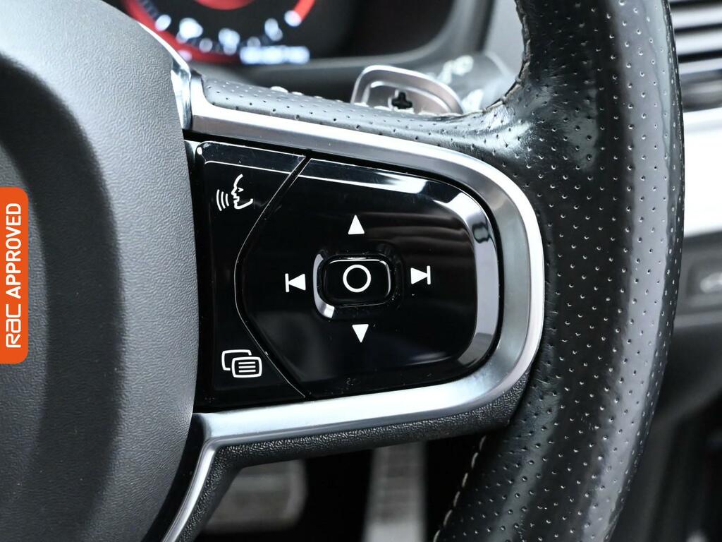 Volvo XC90 D5 Powerpulse R-design Awd White #18