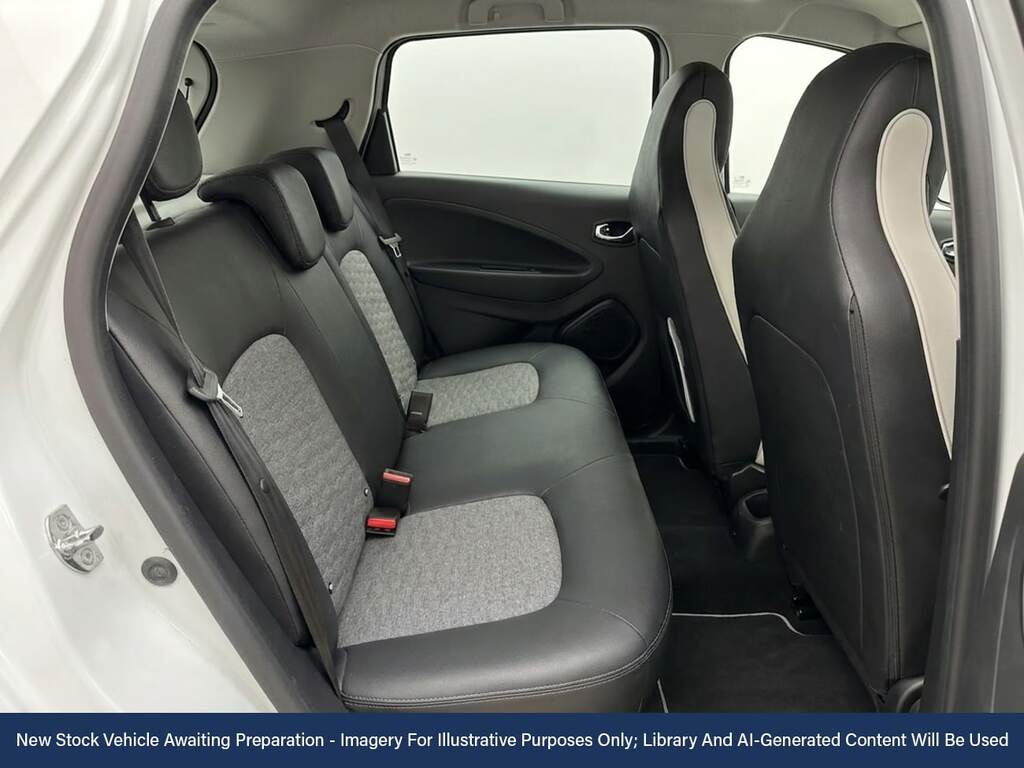Renault Zoe R135 52Kwh Gt Line Hatchback I, White #3