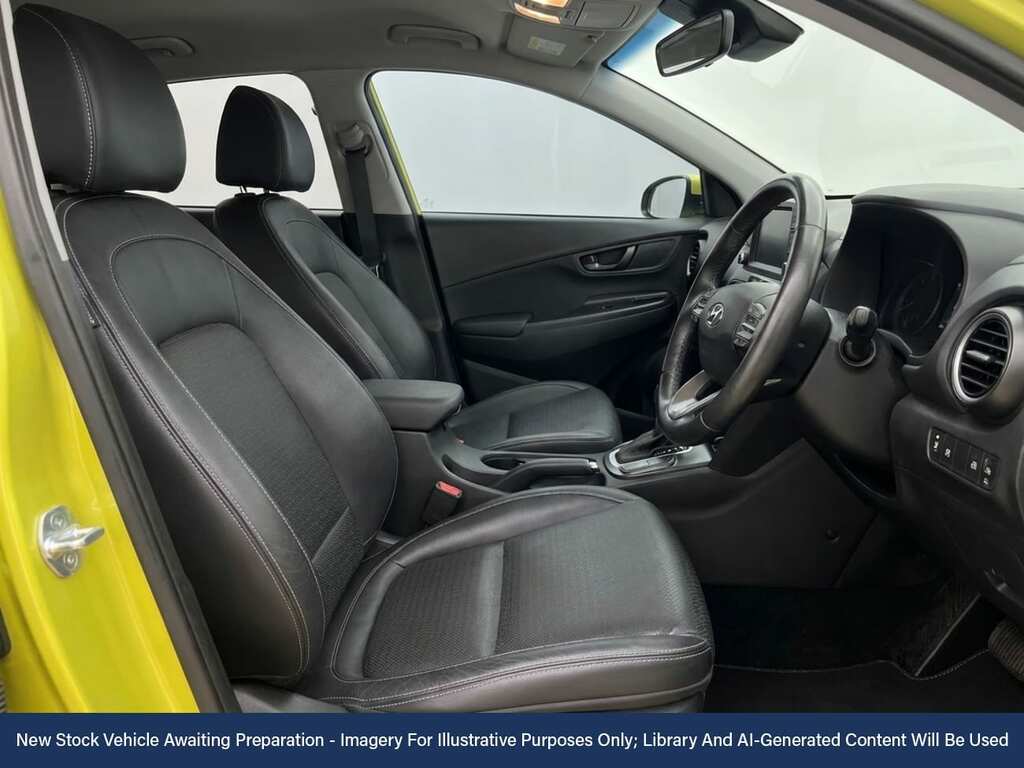 Hyundai Kona Premium Red #3