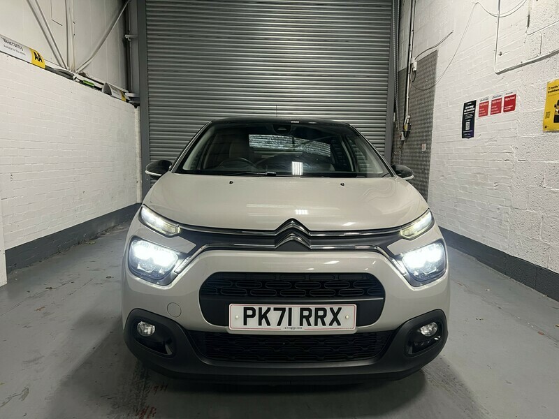 Citroen C3 Puretech Shine Plus S PK71RRX Beige #2